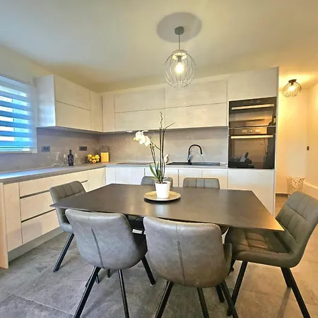 Apartamento Paula *