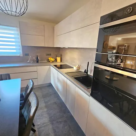 Apartment Paula Jadranovo