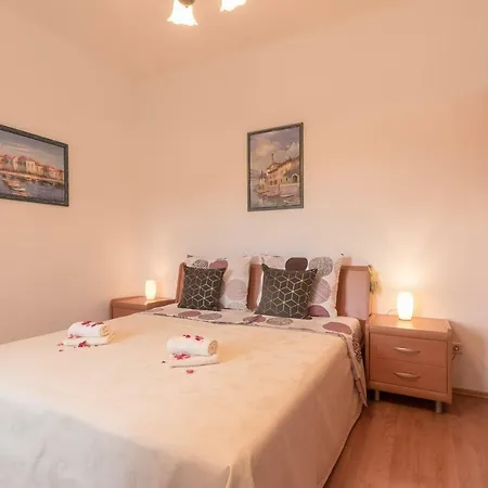 Apartment Paula